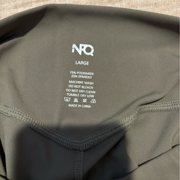 NFQ Leggings - VERY RARE  - Brown/Tan - Women’s L - Picture 3 of 3